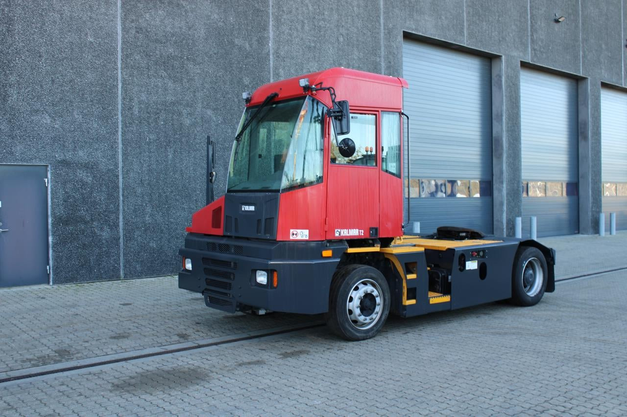 Kalmar T2I 4X2 - Terminaltraktor: das Bild 2 Kalmar T2I 4X2 - Terminaltraktor: das Bild 2