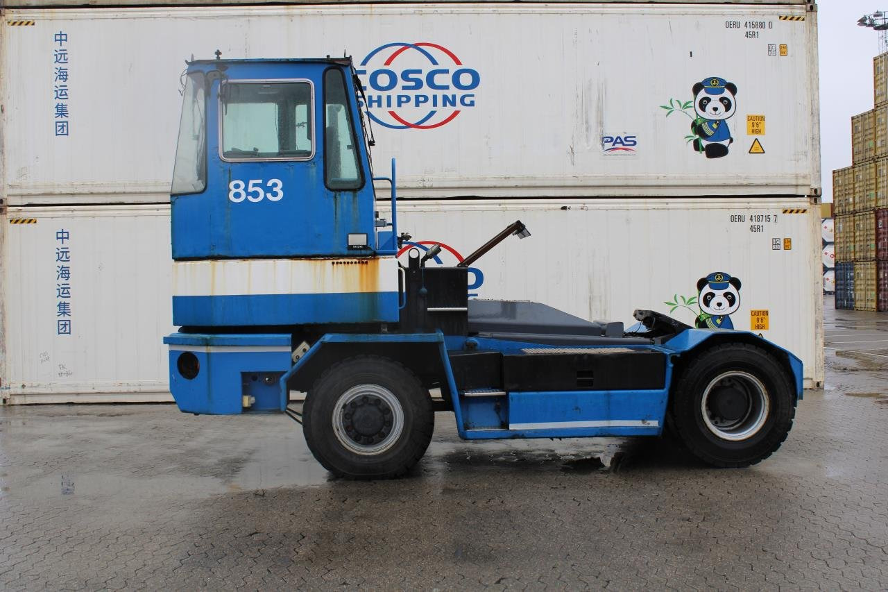 Kalmar TRX242 - Terminaltraktor: das Bild 1 Kalmar TRX242 - Terminaltraktor: das Bild 1