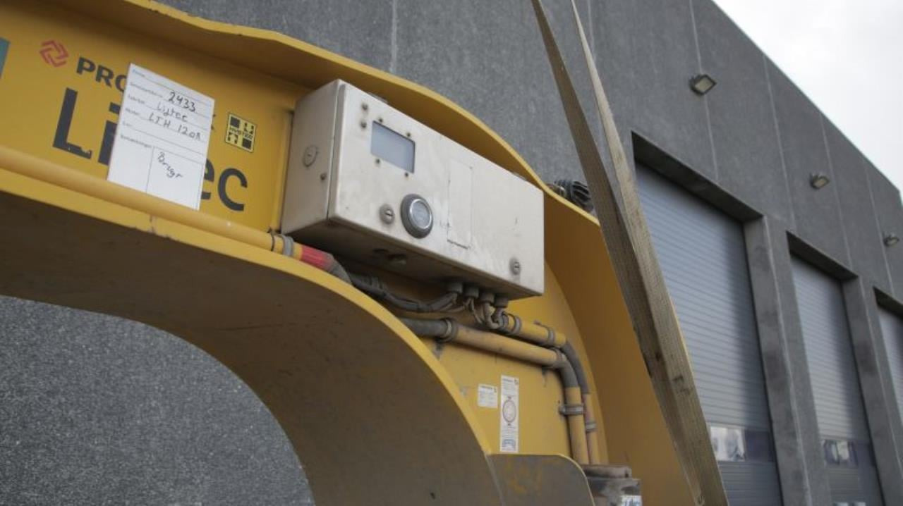 Liftec 120R-12000 - Rolltrailer: das Bild 4 Liftec 120R-12000 - Rolltrailer: das Bild 4