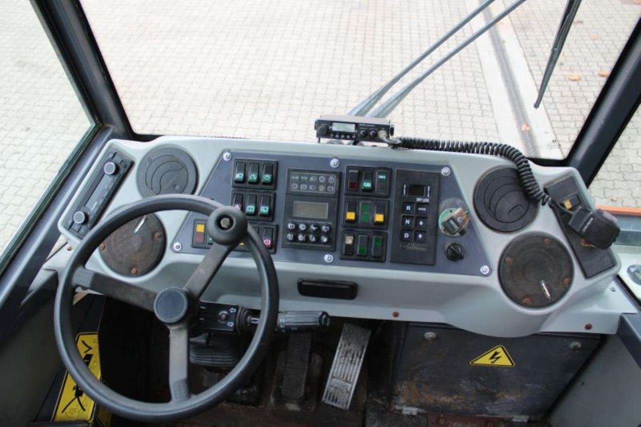 Mafi MT25 - Terminaltraktor: das Bild 4 Mafi MT25 - Terminaltraktor: das Bild 4