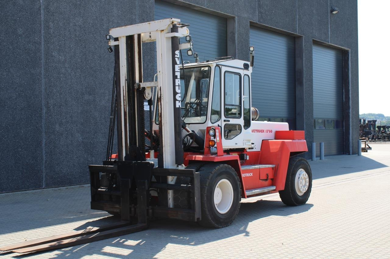 SveTruck 13660-32 - Dieselstapler: das Bild 2 SveTruck 13660-32 - Dieselstapler: das Bild 2