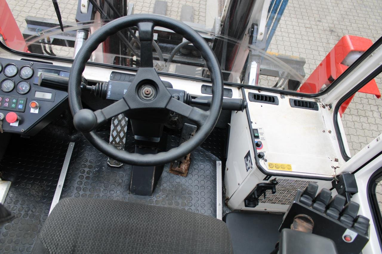 SveTruck 15120-35 - Dieselstapler: das Bild 4 SveTruck 15120-35 - Dieselstapler: das Bild 4
