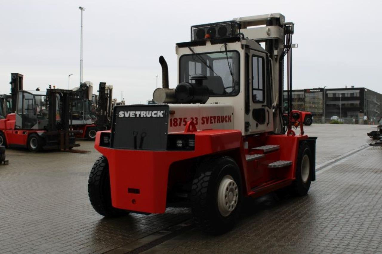 SveTruck 1875-33 - Dieselstapler: das Bild 3 SveTruck 1875-33 - Dieselstapler: das Bild 3