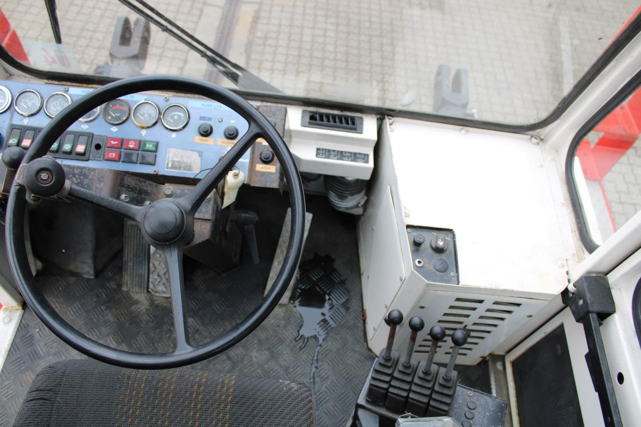 SveTruck 25120-42 - Dieselstapler: das Bild 4 SveTruck 25120-42 - Dieselstapler: das Bild 4