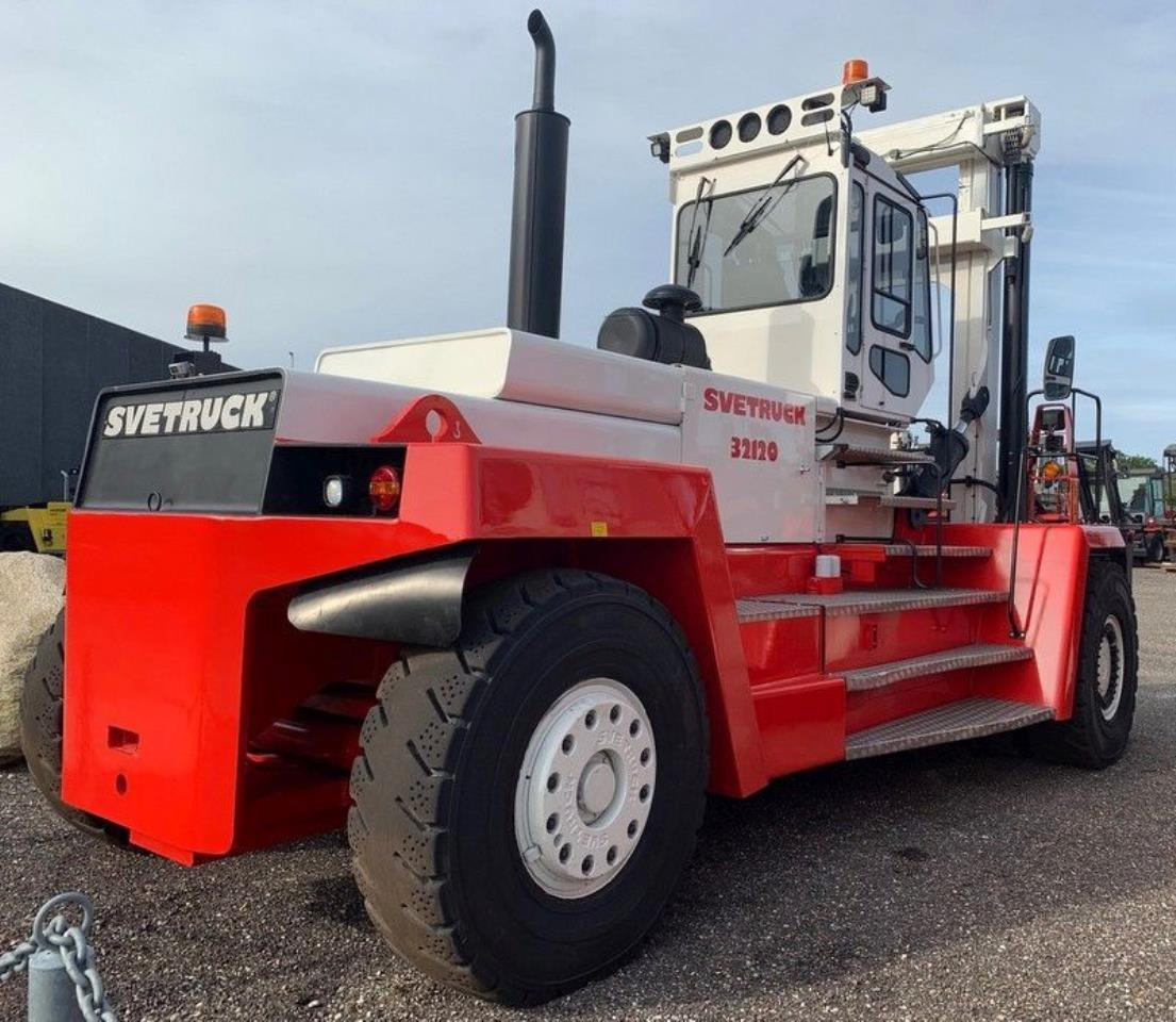 SveTruck 32120-50 - Dieselstapler: das Bild 3 SveTruck 32120-50 - Dieselstapler: das Bild 3