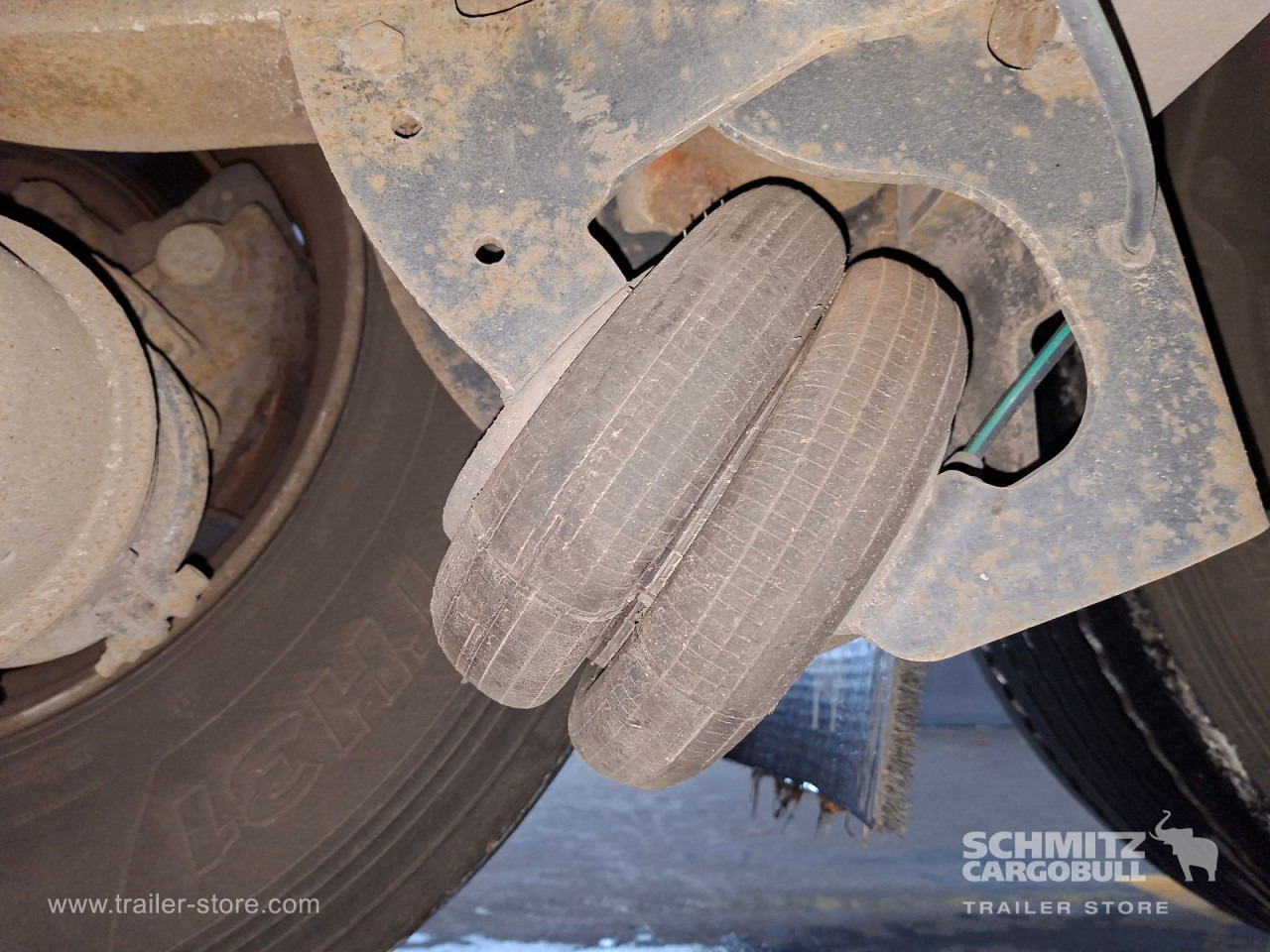 SCHMITZ Auflieger Curtainsider Standard - Planenauflieger: das Bild 4 SCHMITZ Auflieger Curtainsider Standard - Planenauflieger: das Bild 4