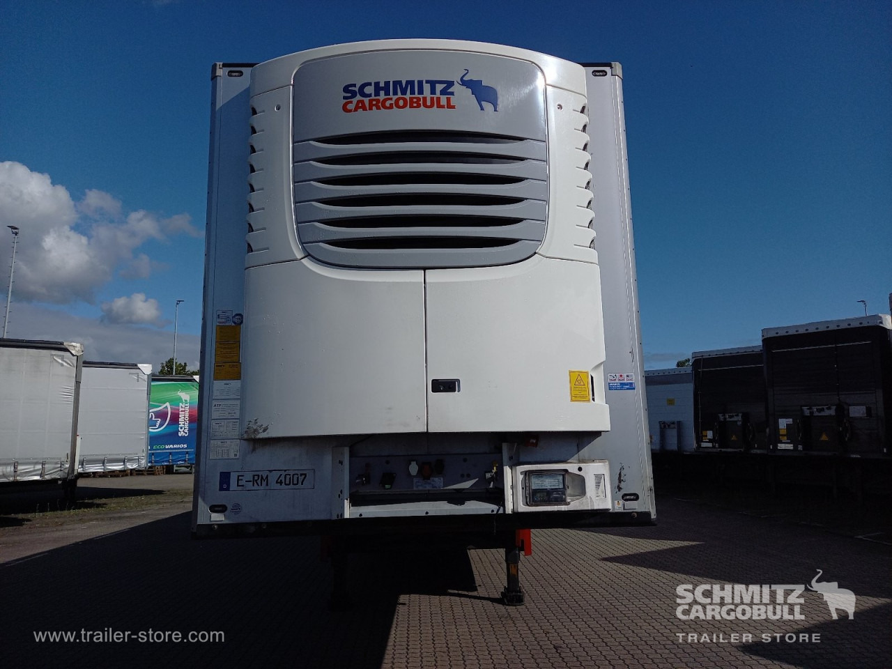 SCHMITZ Auflieger Tiefkühler Multitemp - Isotherm Auflieger: das Bild 3 SCHMITZ Auflieger Tiefkühler Multitemp - Isotherm Auflieger: das Bild 3