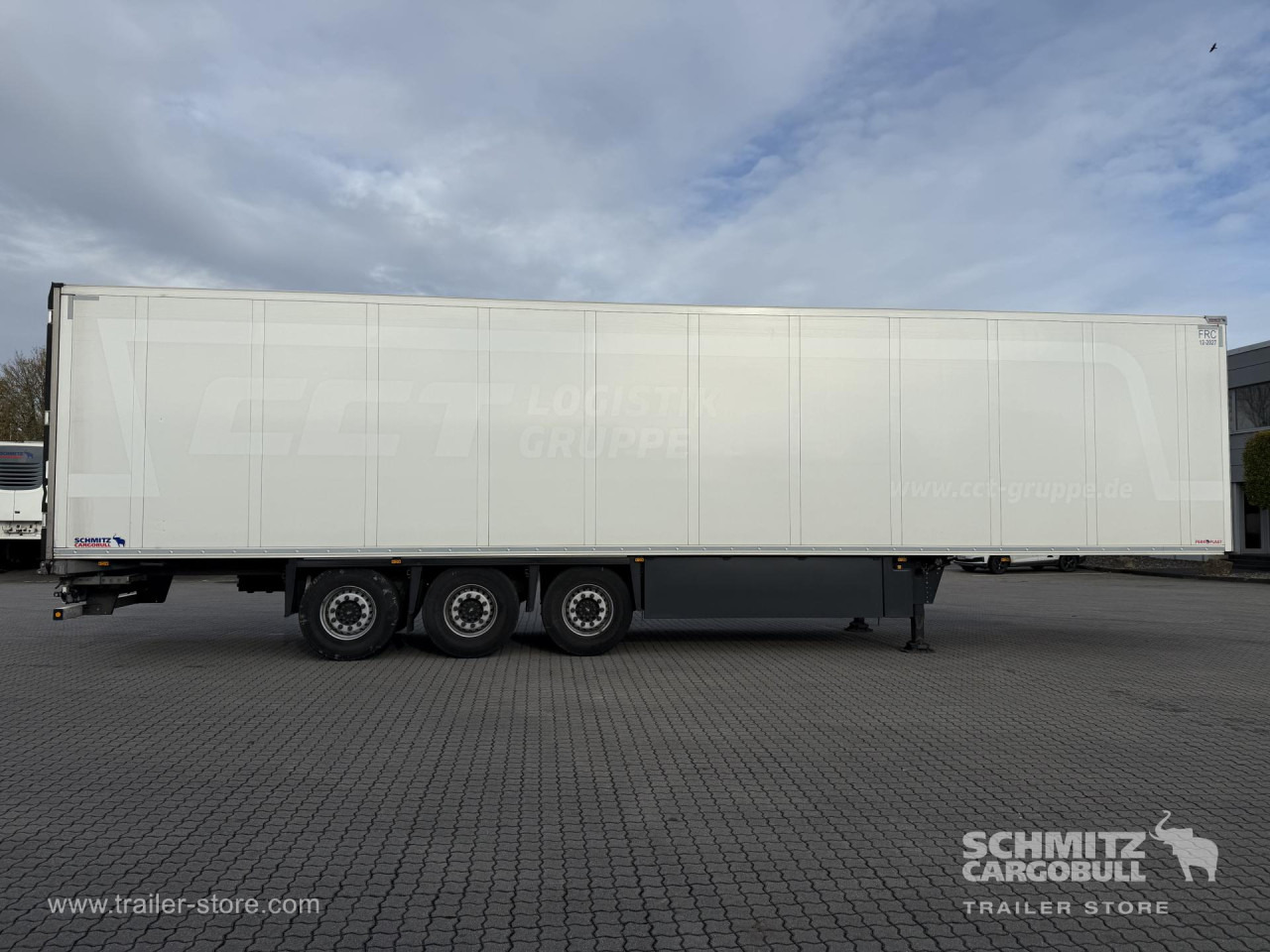 SCHMITZ Auflieger Tiefkühler Standard Double deck - Isotherm Auflieger: das Bild 2 SCHMITZ Auflieger Tiefkühler Standard Double deck - Isotherm Auflieger: das Bild 2