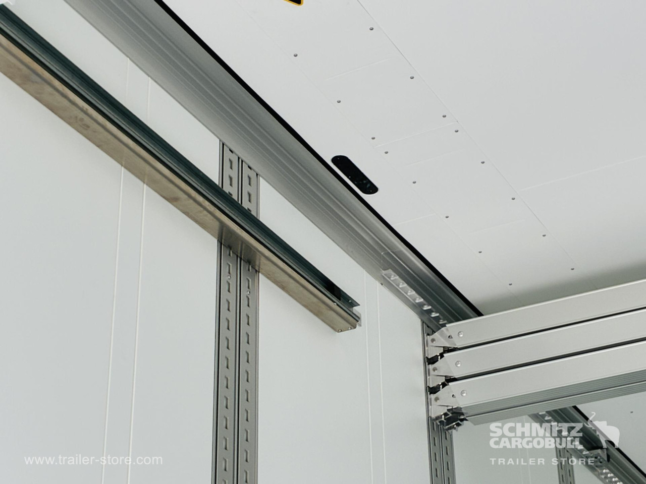 SCHMITZ Auflieger Tiefkühler Standard Double deck - Isotherm Auflieger: das Bild 4 SCHMITZ Auflieger Tiefkühler Standard Double deck - Isotherm Auflieger: das Bild 4