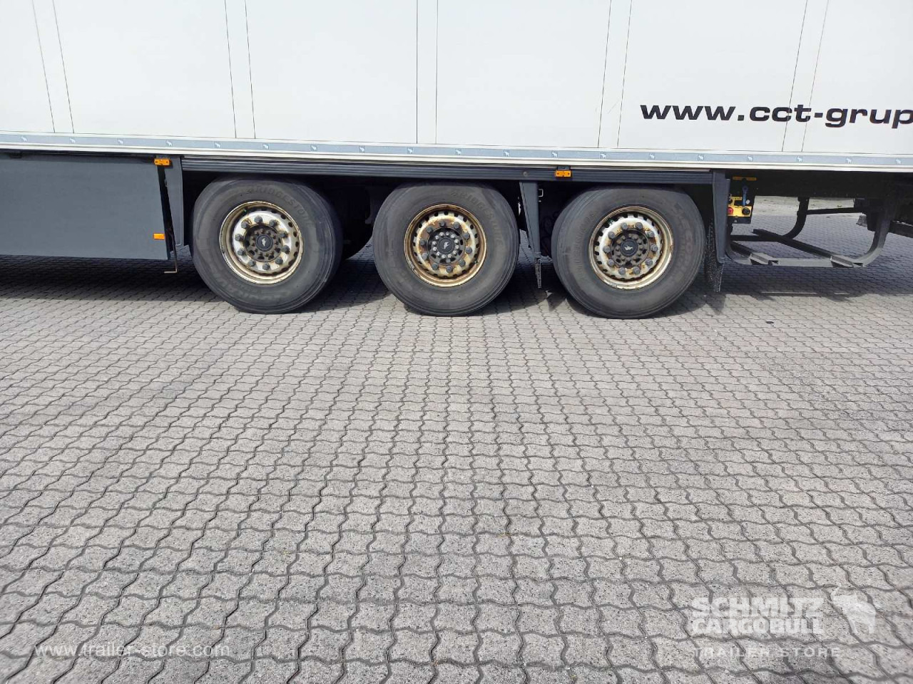 SCHMITZ Auflieger Tiefkühler Standard Double deck - Isotherm Auflieger: das Bild 2 SCHMITZ Auflieger Tiefkühler Standard Double deck - Isotherm Auflieger: das Bild 2