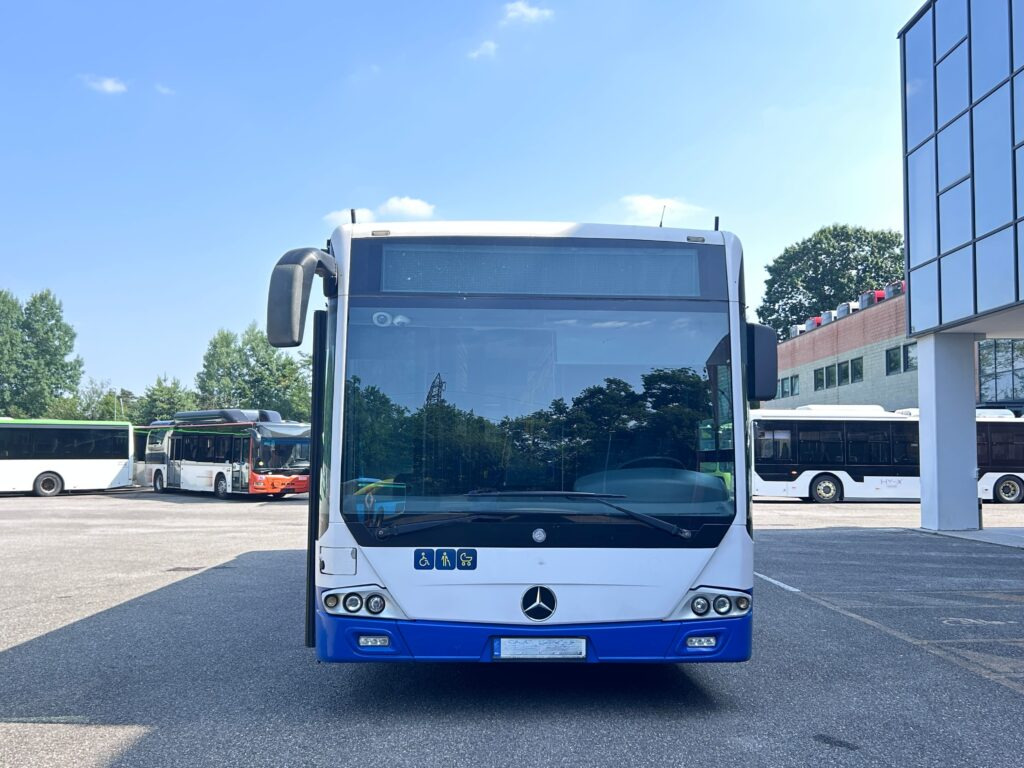 N.1 MERCEDES BENZ CONECTO 12MT – Anno 2016 - Linienbus: das Bild 1 N.1 MERCEDES BENZ CONECTO 12MT – Anno 2016 - Linienbus: das Bild 1