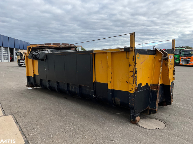 Container 20m³ - Abrollcontainer: das Bild 2 Container 20m³ - Abrollcontainer: das Bild 2