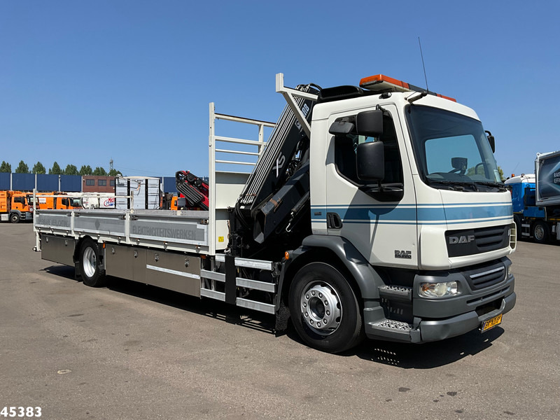 Autokran DAF FA LF 220 Euro 5 Hiab 12 Tonmeter laadkraan: das Bild 8