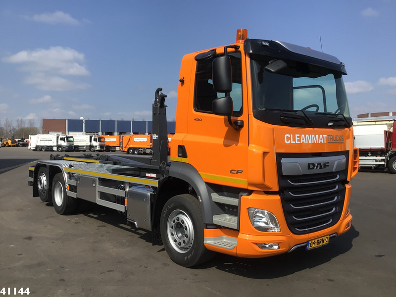 DAF FAN CF 430 VDL 21 Ton haakarmsysteem - Abrollkipper: das Bild 5 DAF FAN CF 430 VDL 21 Ton haakarmsysteem - Abrollkipper: das Bild 5