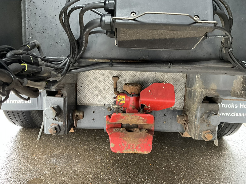 Kipper, Autokran DAF FAX CF 480 Euro 6 HMF 21 Tonmeter laadkraan: das Bild 16