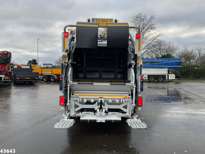 FUSO Canter 9C18 Geesink 7m³ - Müllwagen: das Bild 4 FUSO Canter 9C18 Geesink 7m³ - Müllwagen: das Bild 4