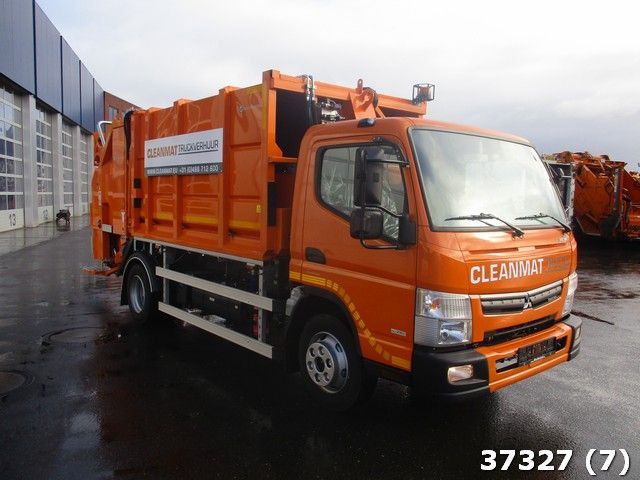FUSO Canter 9C18 - Müllwagen: das Bild 4 FUSO Canter 9C18 - Müllwagen: das Bild 4