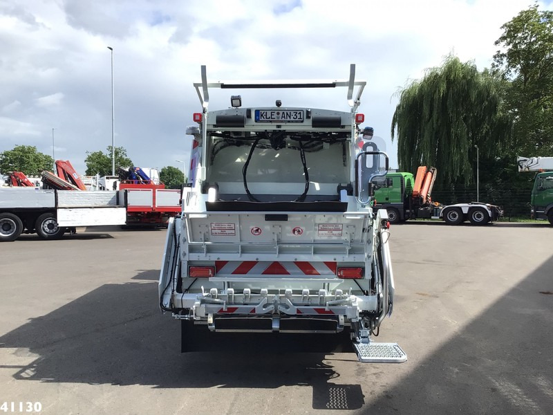 FUSO Canter 9C18 Zoeller 7m3 - Müllwagen: das Bild 4 FUSO Canter 9C18 Zoeller 7m3 - Müllwagen: das Bild 4