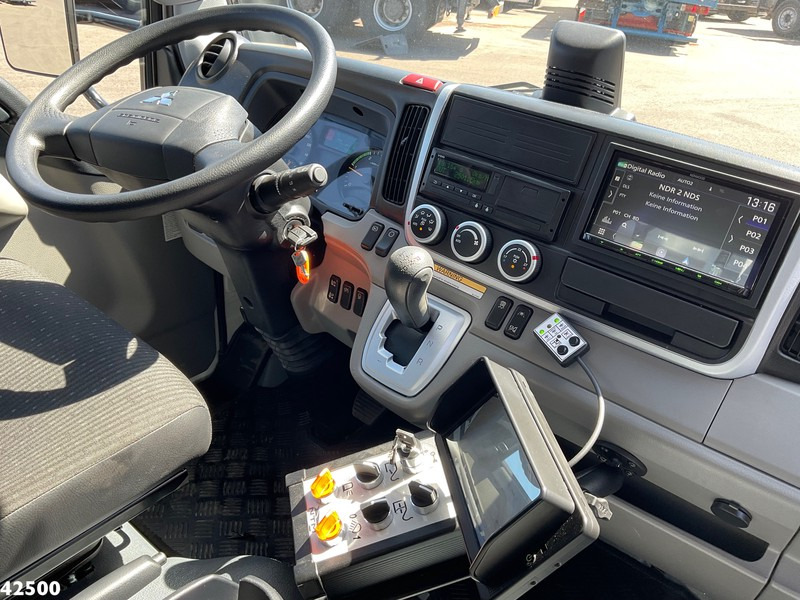 Müllwagen FUSO Canter Duonic 7C15 NTM 5m³: das Bild 8