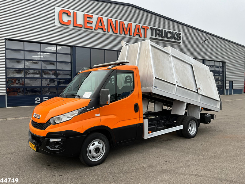 Iveco Daily 40C15 Euro 6 Terberg zijlader - Müllwagen: das Bild 2 Iveco Daily 40C15 Euro 6 Terberg zijlader - Müllwagen: das Bild 2