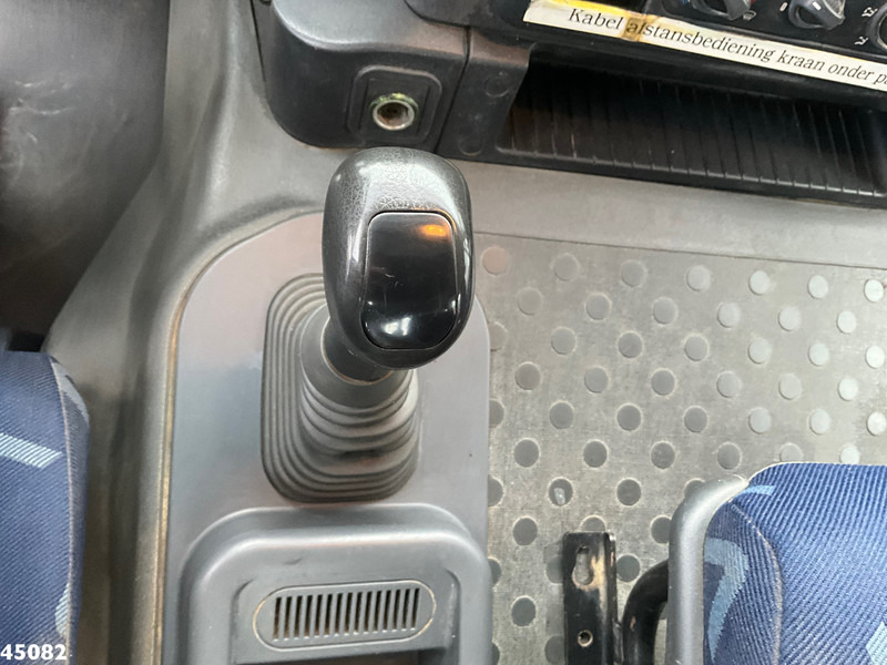 Autokran Iveco Trakker AD260T41 Euro 5 6x4 Full Steel Palfinger 36 Tm laadkraan Just 133.291 km!: das Bild 17 Autokran Iveco Trakker AD260T41 Euro 5 6x4 Full Steel Palfinger 36 Tm laadkraan Just 133.291 km!: das Bild 17