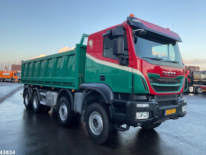 Iveco Trakker AT340T50 8x4 Euro 6 Kipper 16m³ - Kipper: das Bild 4 Iveco Trakker AT340T50 8x4 Euro 6 Kipper 16m³ - Kipper: das Bild 4