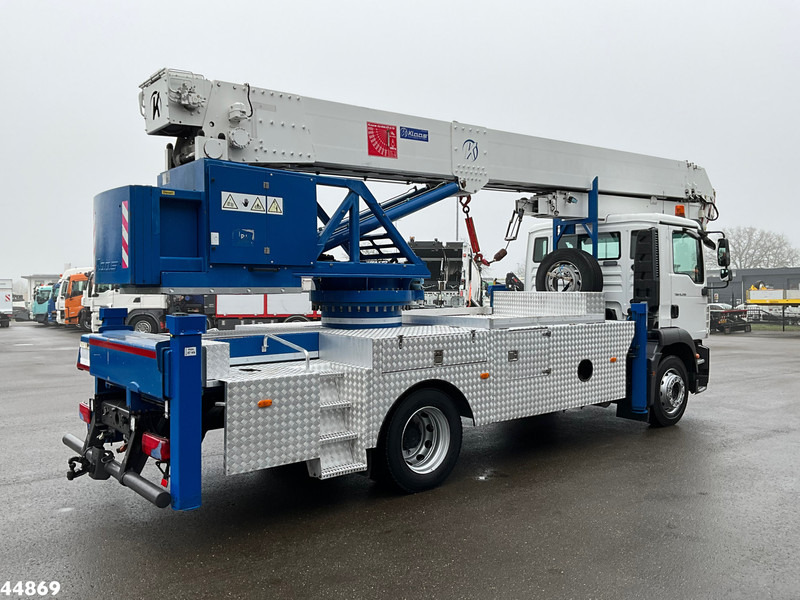 Autokran MAN TGM 15.290 Klaas 35 meter Dachdecker Kran: das Bild 8