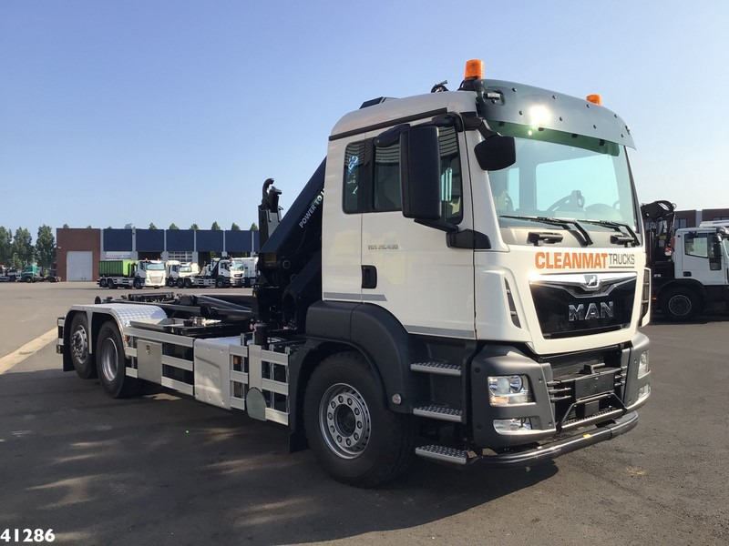 MAN TGS 26.430 HMF 23 ton/meter laadkraan - Abrollkipper, Autokran: das Bild 4 MAN TGS 26.430 HMF 23 ton/meter laadkraan - Abrollkipper, Autokran: das Bild 4