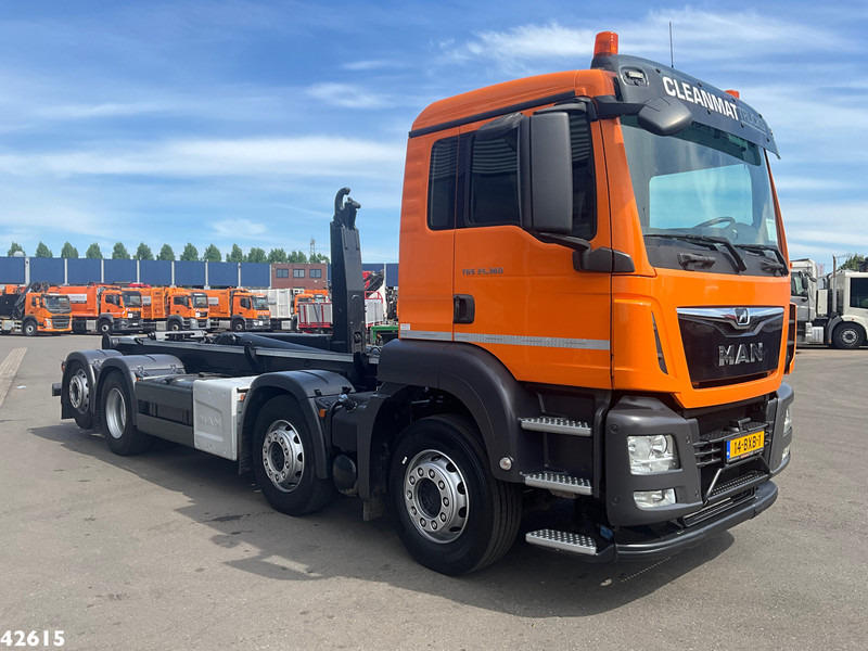 MAN TGS 35.360 8x2 Euro 6 VDL 30 Ton haakarmsysteem - Abrollkipper: das Bild 5 MAN TGS 35.360 8x2 Euro 6 VDL 30 Ton haakarmsysteem - Abrollkipper: das Bild 5
