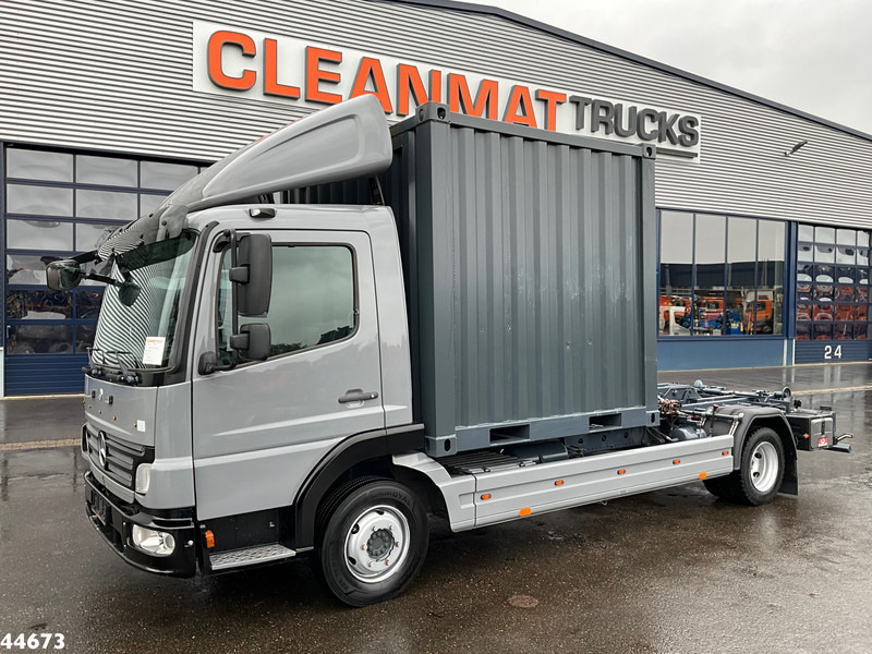 Mercedes-Benz Atego 816 Euro 5, 3 Ton haakarmsysteem - Abrollkipper: das Bild 4 Mercedes-Benz Atego 816 Euro 5, 3 Ton haakarmsysteem - Abrollkipper: das Bild 4