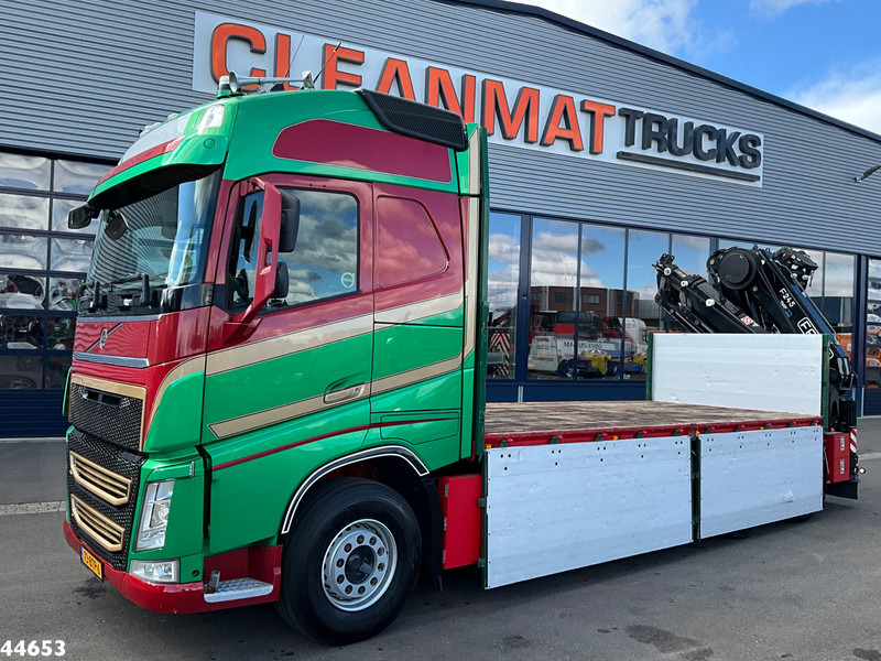 Volvo FH 540 8x2 Euro 6 Fassi 24 Tonmeter laadkraan - Autokran: das Bild 4 Volvo FH 540 8x2 Euro 6 Fassi 24 Tonmeter laadkraan - Autokran: das Bild 4