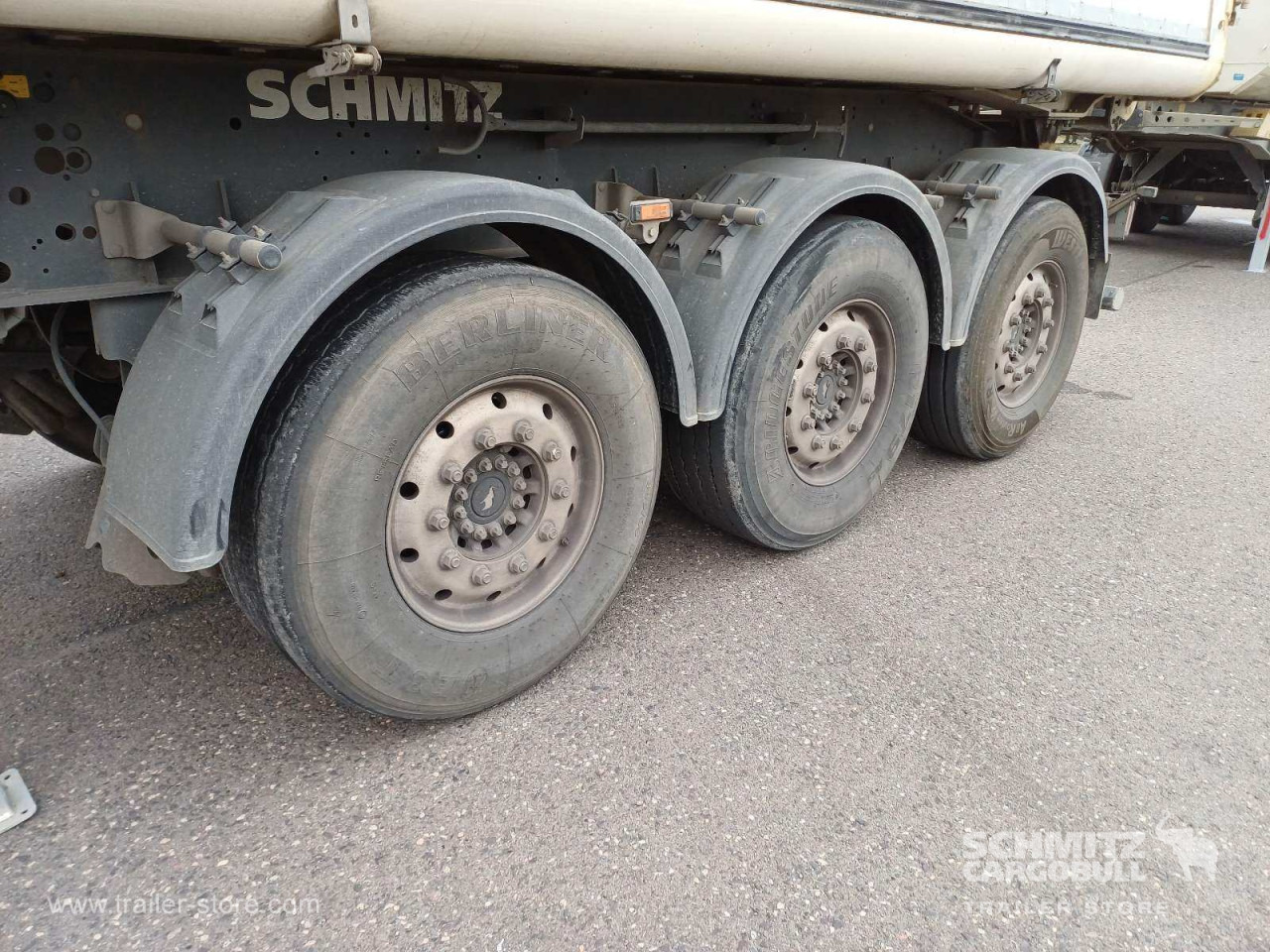 SCHMITZ Auflieger Kipper Alukastenmulde 24m³ - Kipper Auflieger: das Bild 2 SCHMITZ Auflieger Kipper Alukastenmulde 24m³ - Kipper Auflieger: das Bild 2