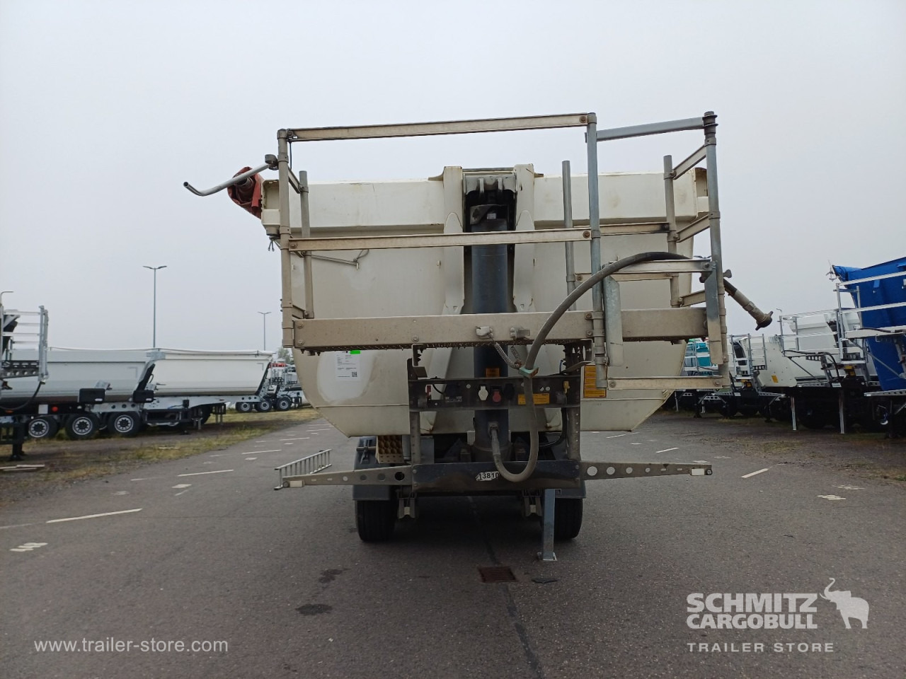 Kipper Auflieger SCHMITZ Auflieger Kipper Stahlrundmulde 24m³: das Bild 9