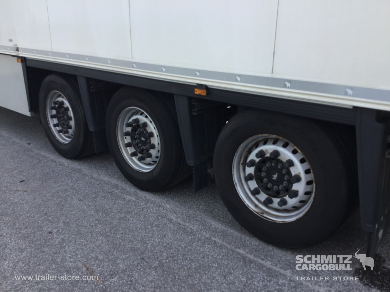 SCHMITZ Reefer Meat hanging system - Isotherm Auflieger: das Bild 5 SCHMITZ Reefer Meat hanging system - Isotherm Auflieger: das Bild 5