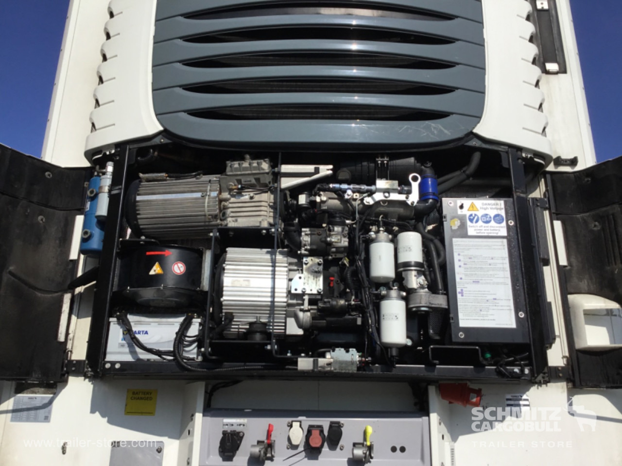 SCHMITZ Reefer Meat hanging system - Isotherm Auflieger: das Bild 2 SCHMITZ Reefer Meat hanging system - Isotherm Auflieger: das Bild 2