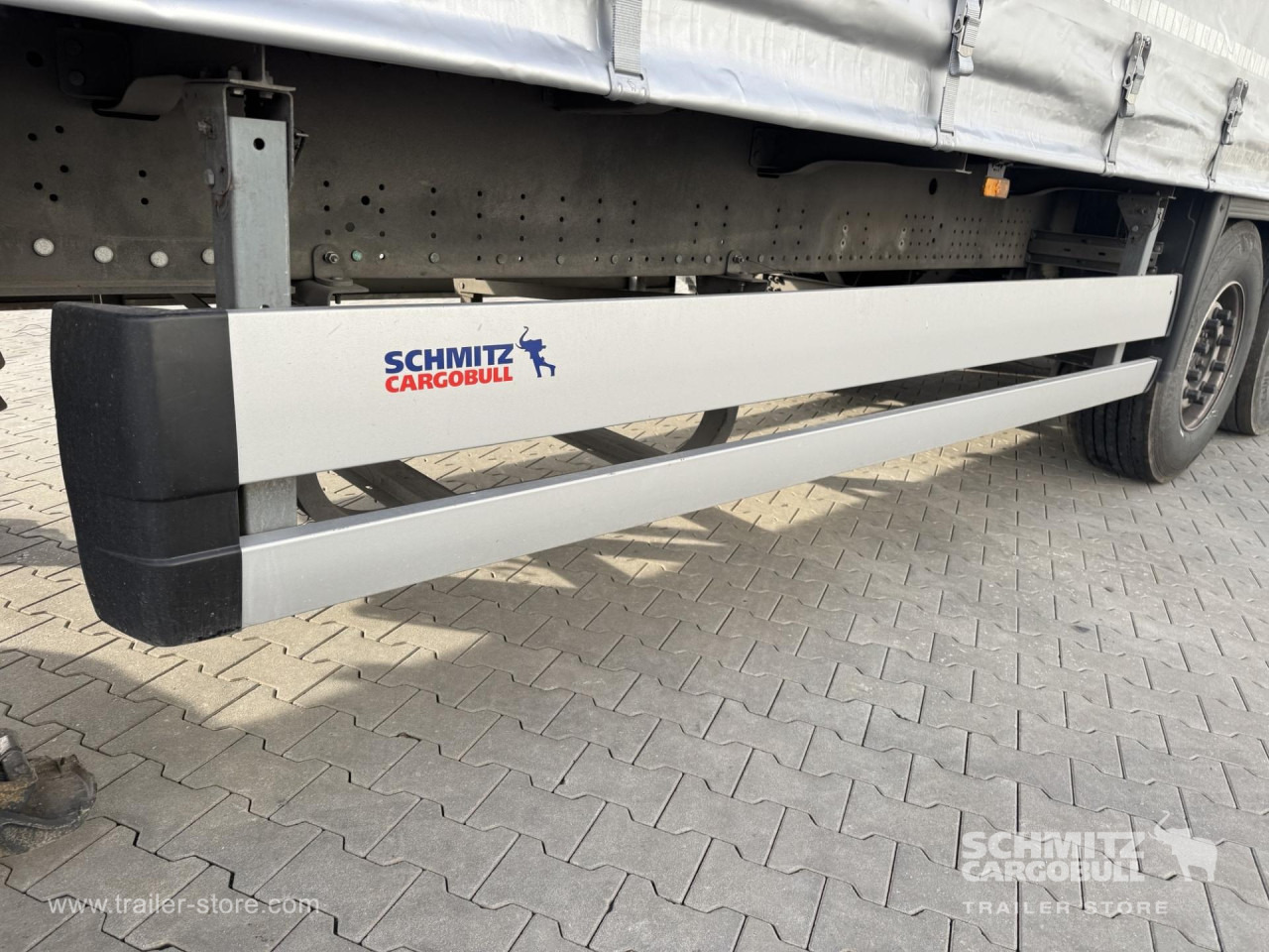 SCHMITZ Curtainsider Standard - Planenauflieger: das Bild 3 SCHMITZ Curtainsider Standard - Planenauflieger: das Bild 3