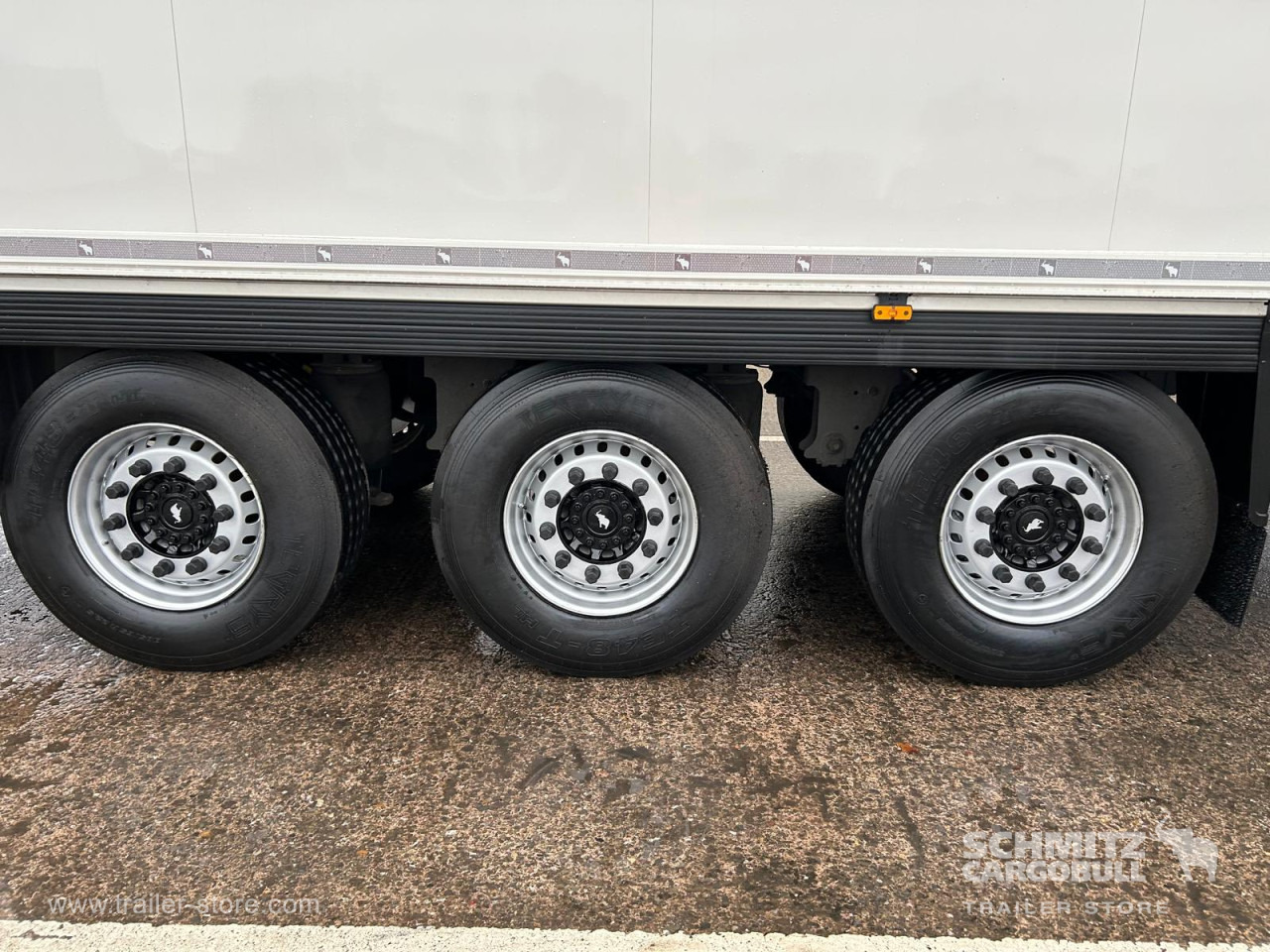 SCHMITZ Reefer Multitemp - Isotherm Auflieger: das Bild 4 SCHMITZ Reefer Multitemp - Isotherm Auflieger: das Bild 4