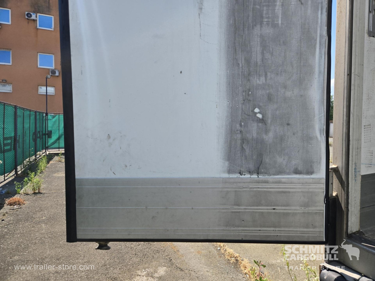 SCHMITZ Reefer Standard Double deck - Isotherm Auflieger: das Bild 2 SCHMITZ Reefer Standard Double deck - Isotherm Auflieger: das Bild 2