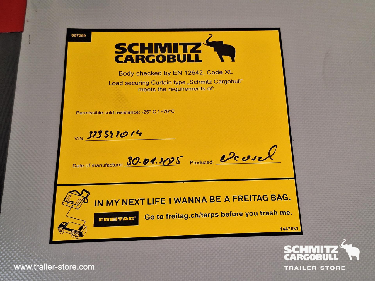 SCHMITZ Curtainsider Mega - Planenauflieger: das Bild 5 SCHMITZ Curtainsider Mega - Planenauflieger: das Bild 5