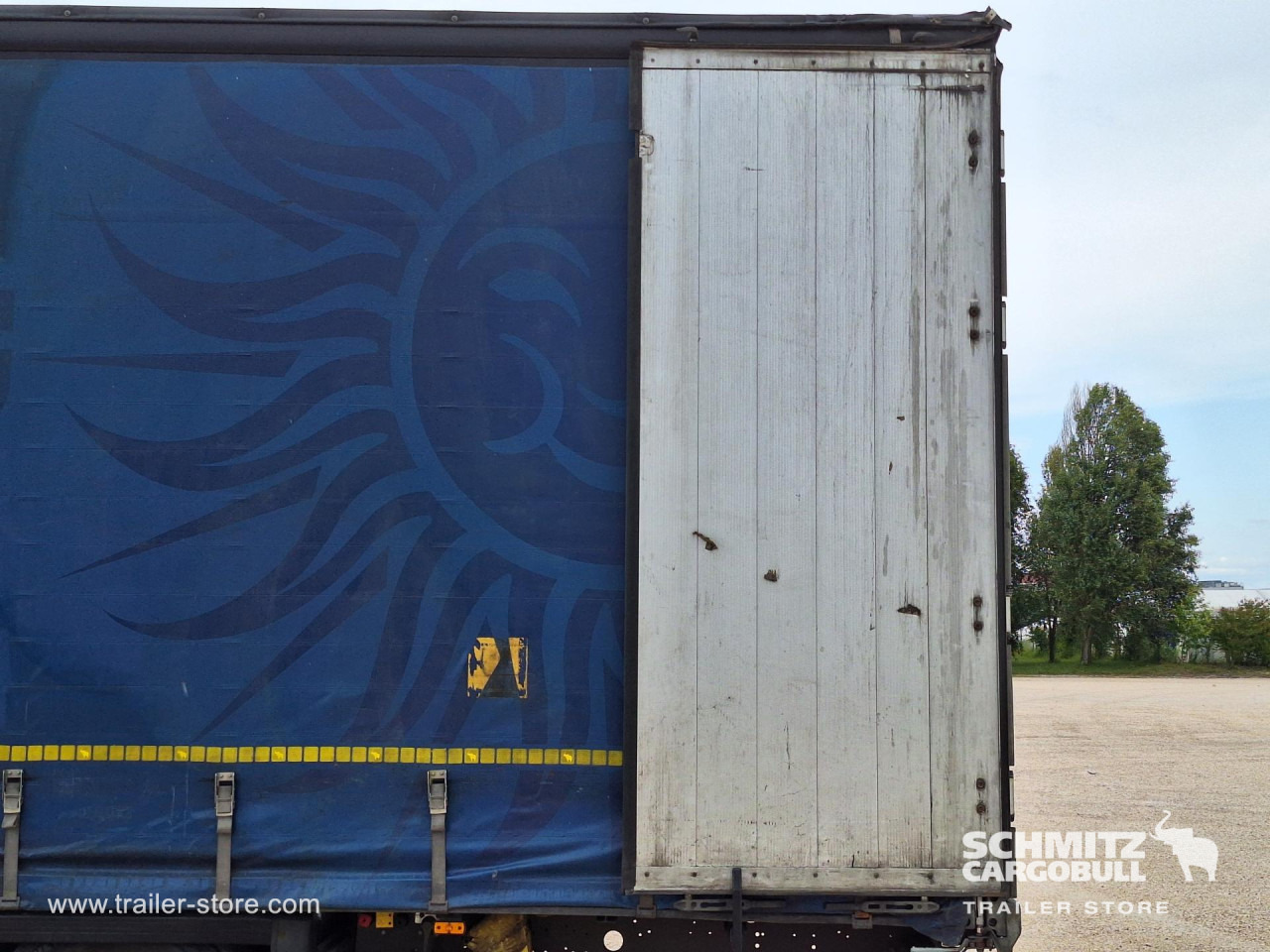 SCHMITZ Curtainsider Mega - Planenauflieger: das Bild 2 SCHMITZ Curtainsider Mega - Planenauflieger: das Bild 2