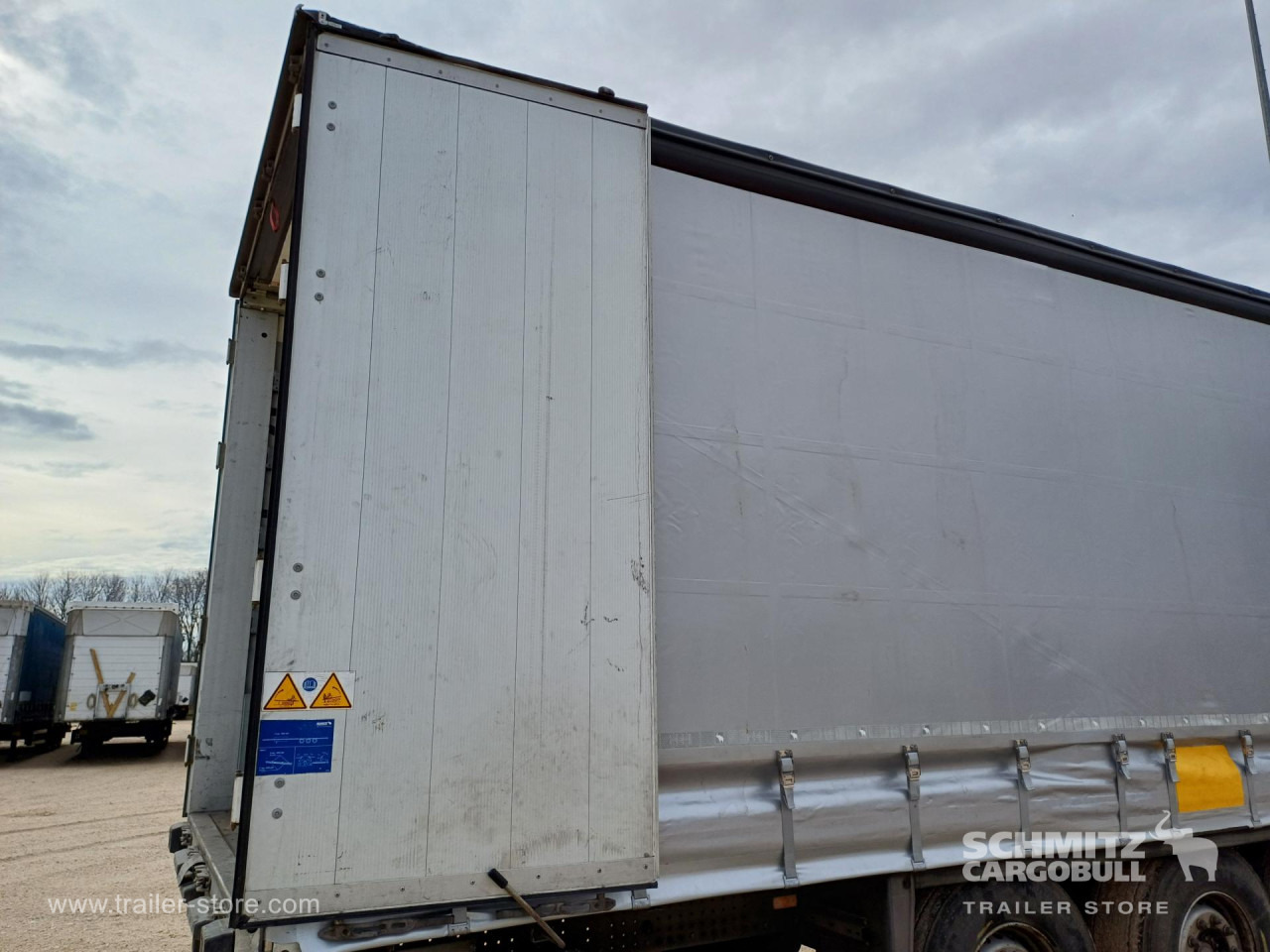 SCHMITZ Curtainsider Standard - Planenauflieger: das Bild 5 SCHMITZ Curtainsider Standard - Planenauflieger: das Bild 5