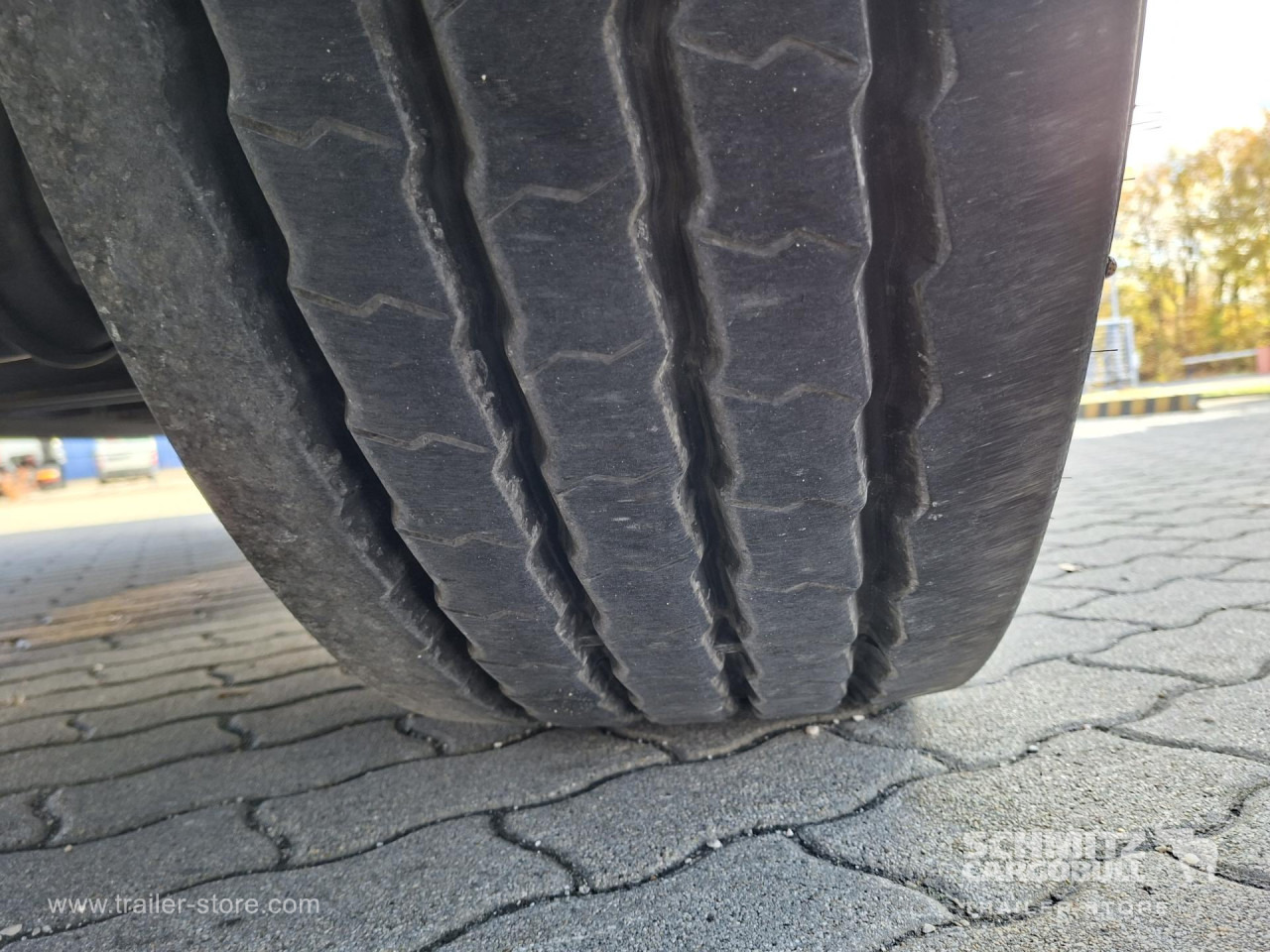 SCHMITZ Reefer Multitemp - Isotherm Auflieger: das Bild 4 SCHMITZ Reefer Multitemp - Isotherm Auflieger: das Bild 4