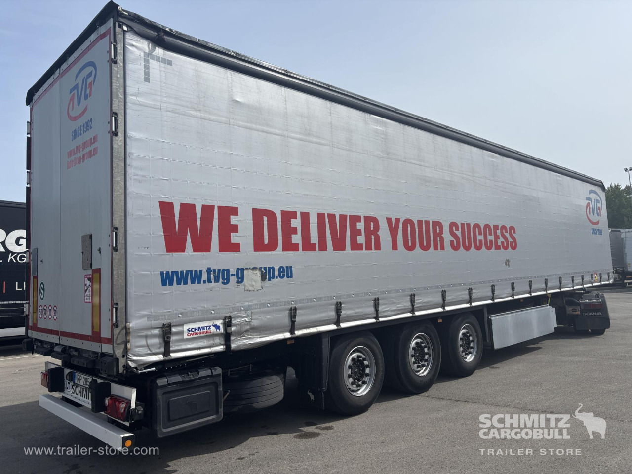 SCHMITZ Curtainsider Standard - Planenauflieger: das Bild 1 SCHMITZ Curtainsider Standard - Planenauflieger: das Bild 1