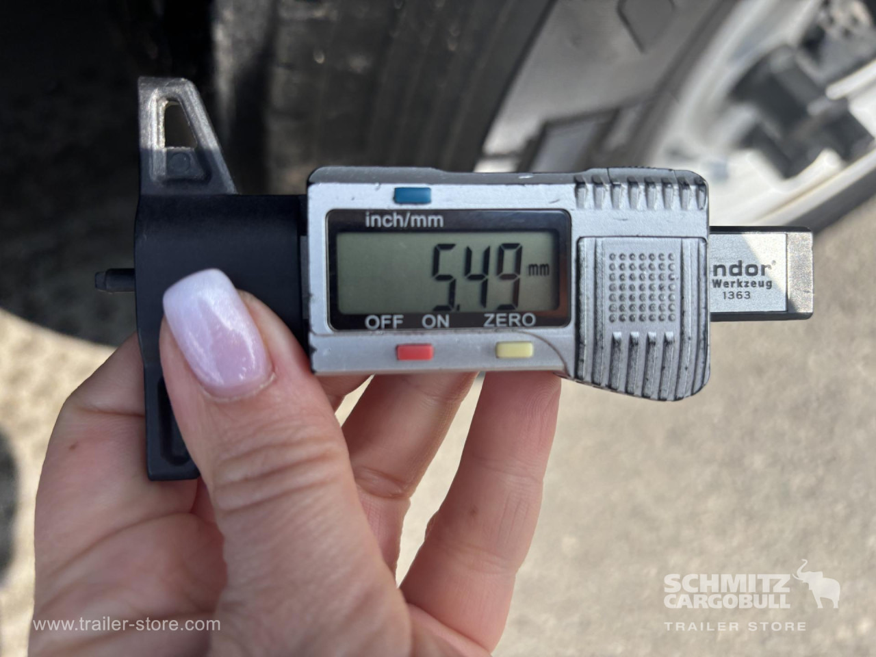 SCHMITZ Reefer Standard - Isotherm Auflieger: das Bild 2 SCHMITZ Reefer Standard - Isotherm Auflieger: das Bild 2