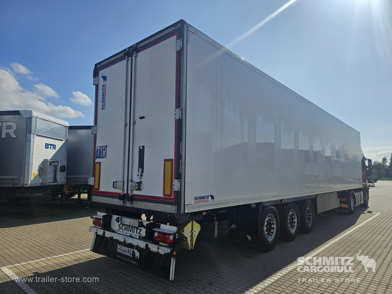 SCHMITZ Reefer Standard - Isotherm Auflieger: das Bild 1 SCHMITZ Reefer Standard - Isotherm Auflieger: das Bild 1
