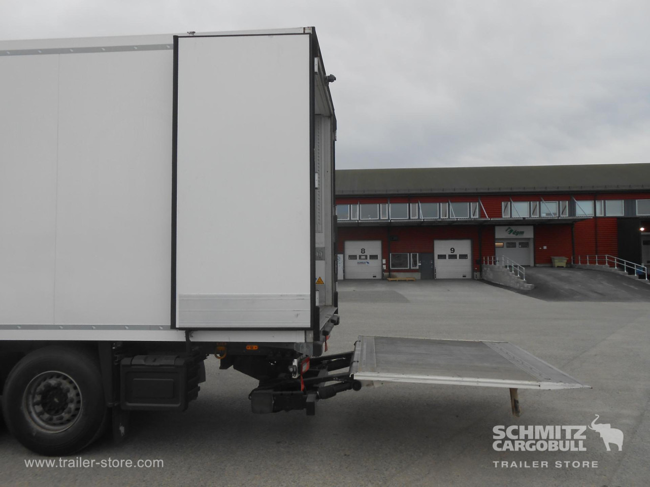 SCHMITZ Reefer Standard Taillift - Isotherm Auflieger: das Bild 5 SCHMITZ Reefer Standard Taillift - Isotherm Auflieger: das Bild 5