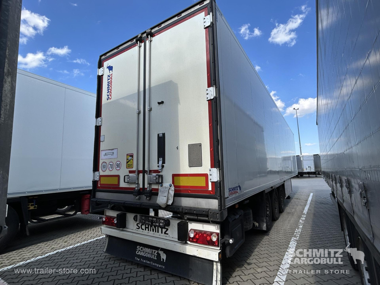 SCHMITZ Reefer flowertransport Double deck - Isotherm Auflieger: das Bild 4 SCHMITZ Reefer flowertransport Double deck - Isotherm Auflieger: das Bild 4