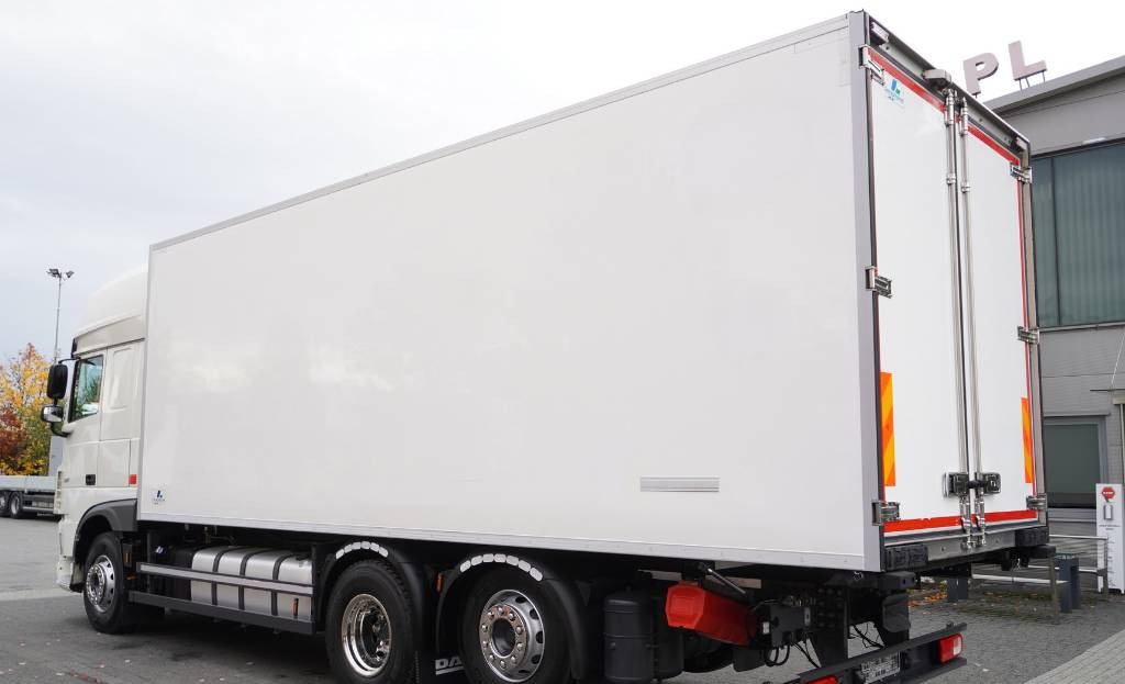DAF XF 450 6×2 E6 / Refrigerator Lacapitaine / ATP/FRC to 2027 / 18 pallets - Kühlkoffer LKW: das Bild 5 DAF XF 450 6×2 E6 / Refrigerator Lacapitaine / ATP/FRC to 2027 / 18 pallets - Kühlkoffer LKW: das Bild 5
