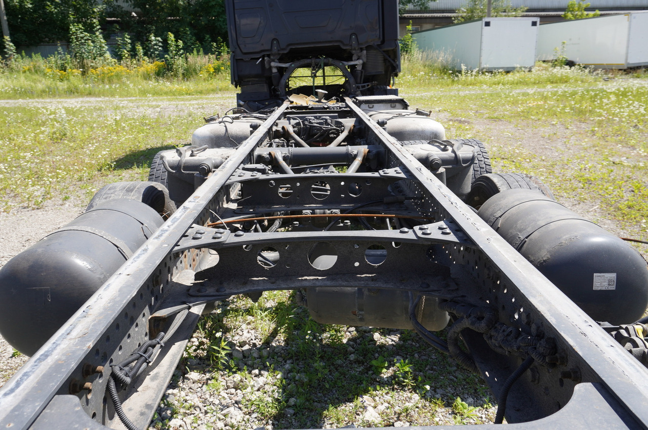 MERCEDES-BENZ Actros 2545 GIGA / without engine - Ersatzteile: das Bild 4 MERCEDES-BENZ Actros 2545 GIGA / without engine - Ersatzteile: das Bild 4