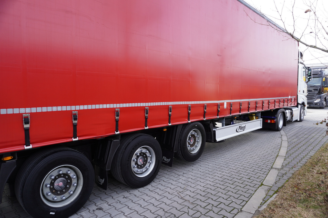 FLIEGL SDS 01 Coilmulde semi-trailer - Planenauflieger: das Bild 4 FLIEGL SDS 01 Coilmulde semi-trailer - Planenauflieger: das Bild 4
